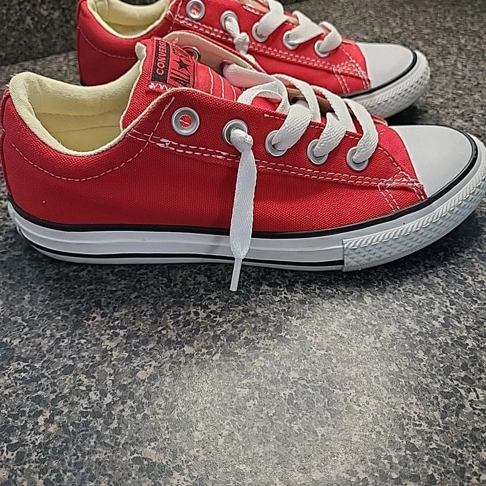Converse All Stars Chuck Taylor Padded Youth Junior Shoes 637819F Red Sz‎ 3